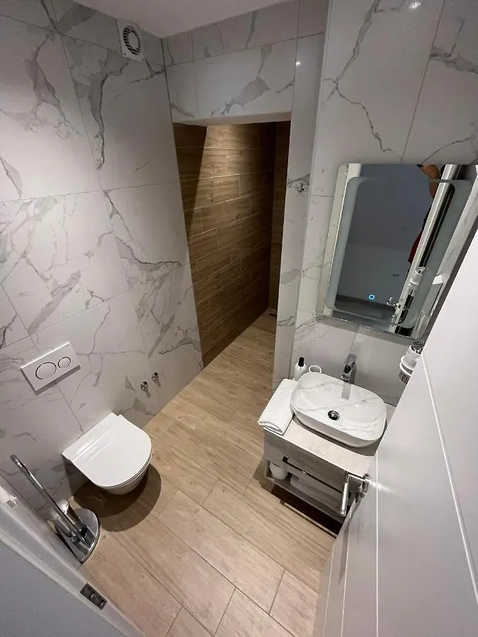 H&H Rooms Rovinj - Adults Only 0*,