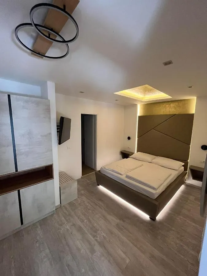 H&H Rooms Rovinj - Adults Onlyの連絡先
