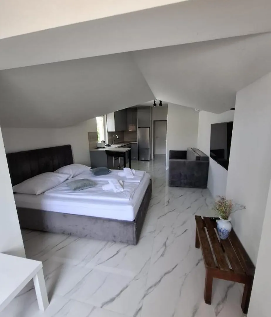 H&H Rooms Rovinj - Adults Only