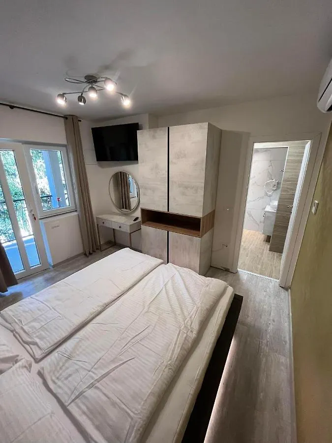 H&H Rooms Rovinj - Adults Only