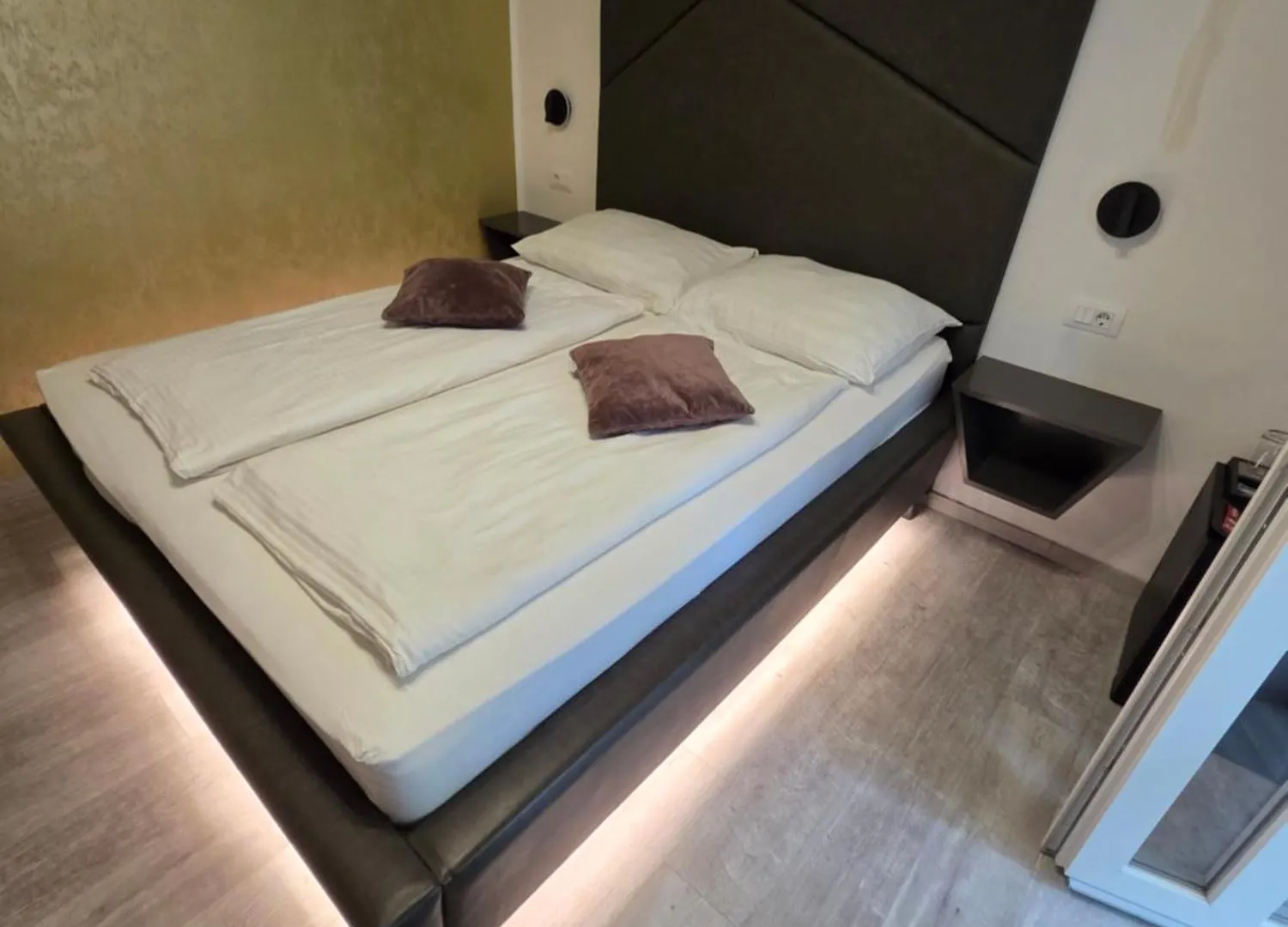 Bed & Breakfast H&H Rooms Rovinj - Adults Only Croazia
